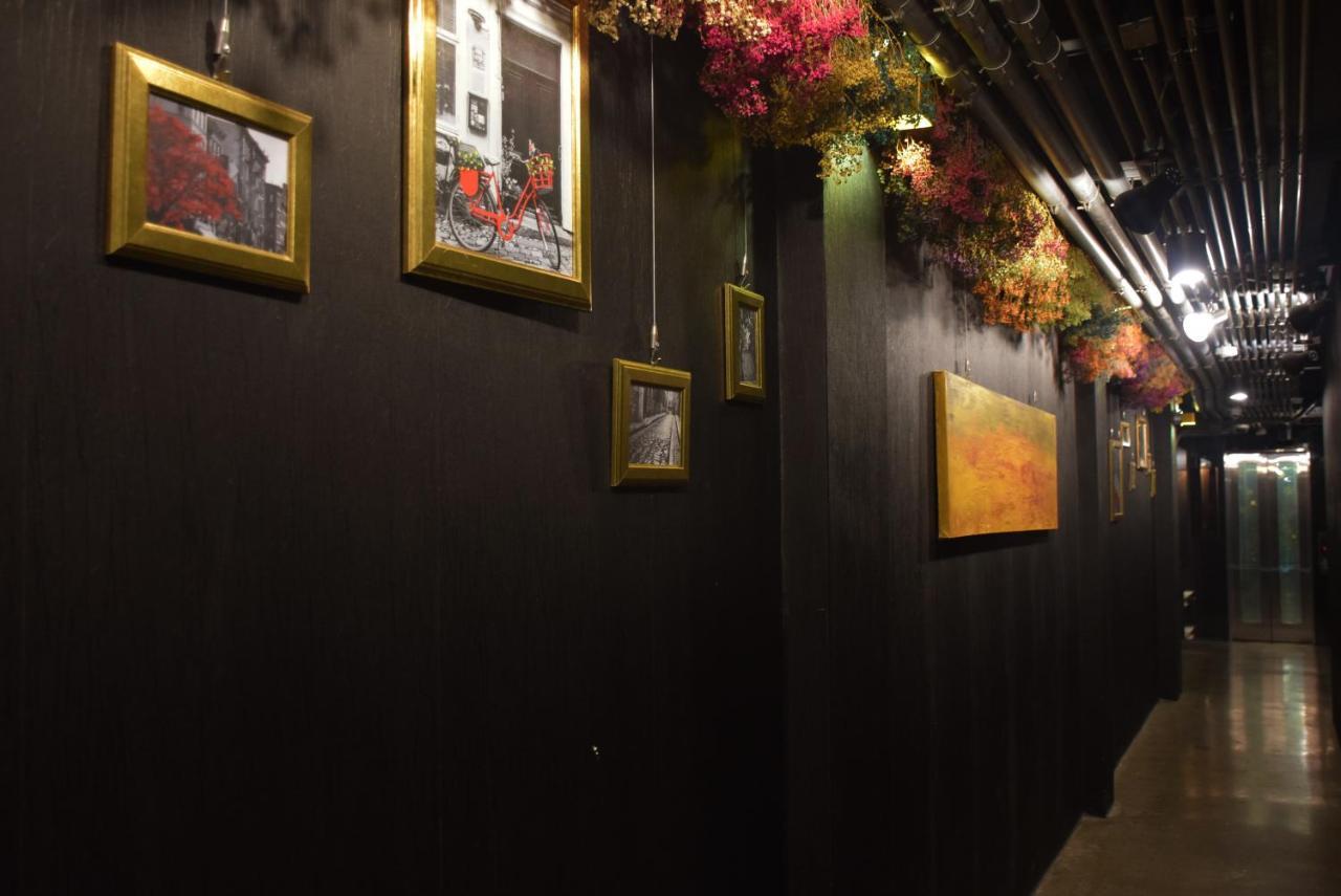 K. Gold Hotel Taichung Exterior foto